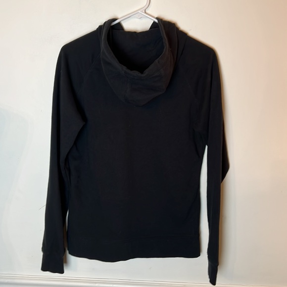 The North Face Hoodie - Picture 2 of 9